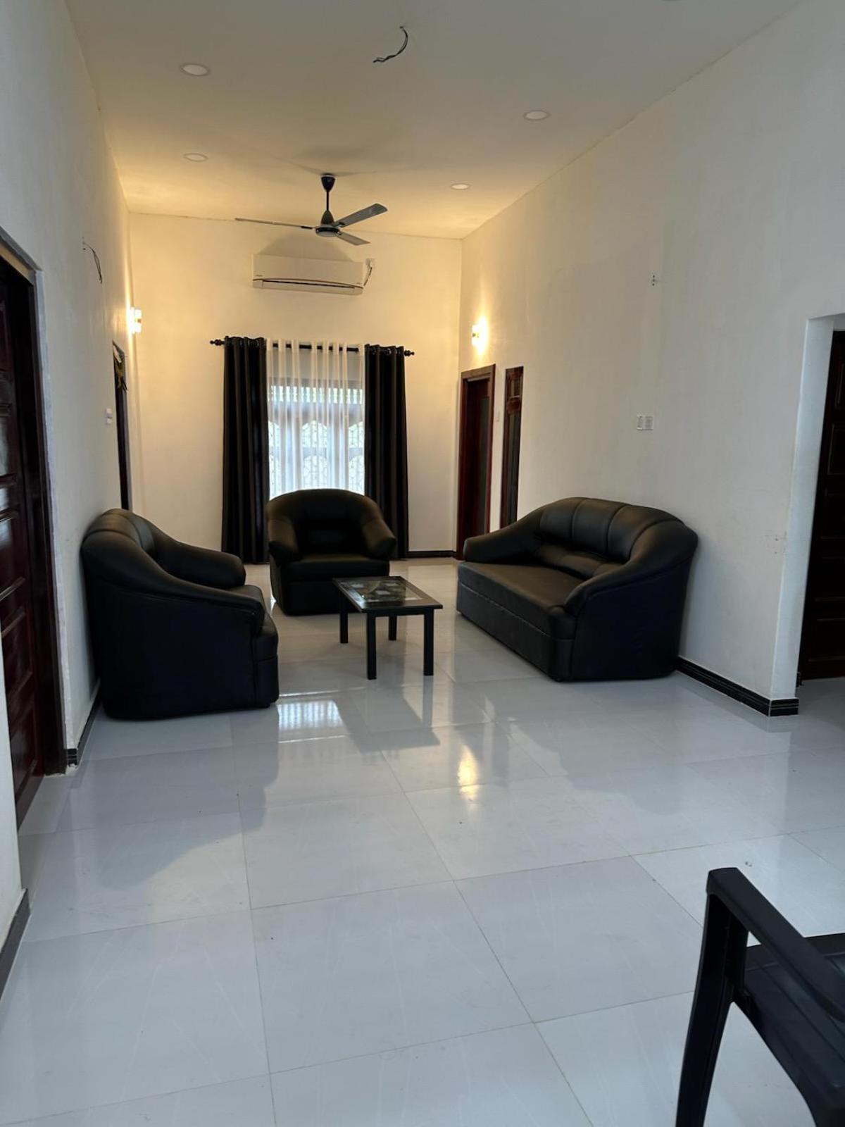Cozy Sri Lanka House 4Br -- Shanmuga Vacation House Jaffna Exterior photo