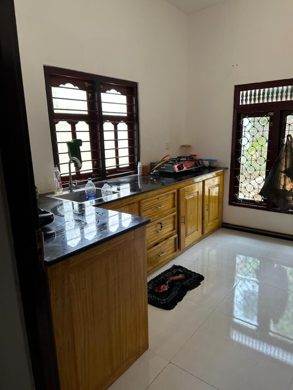 Cozy Sri Lanka House 4Br -- Shanmuga Vacation House Jaffna Exterior photo